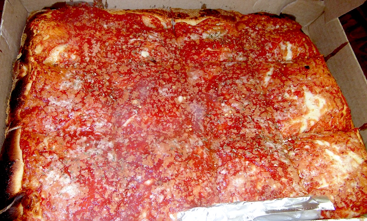 Sicilian pizza - Wikipedia